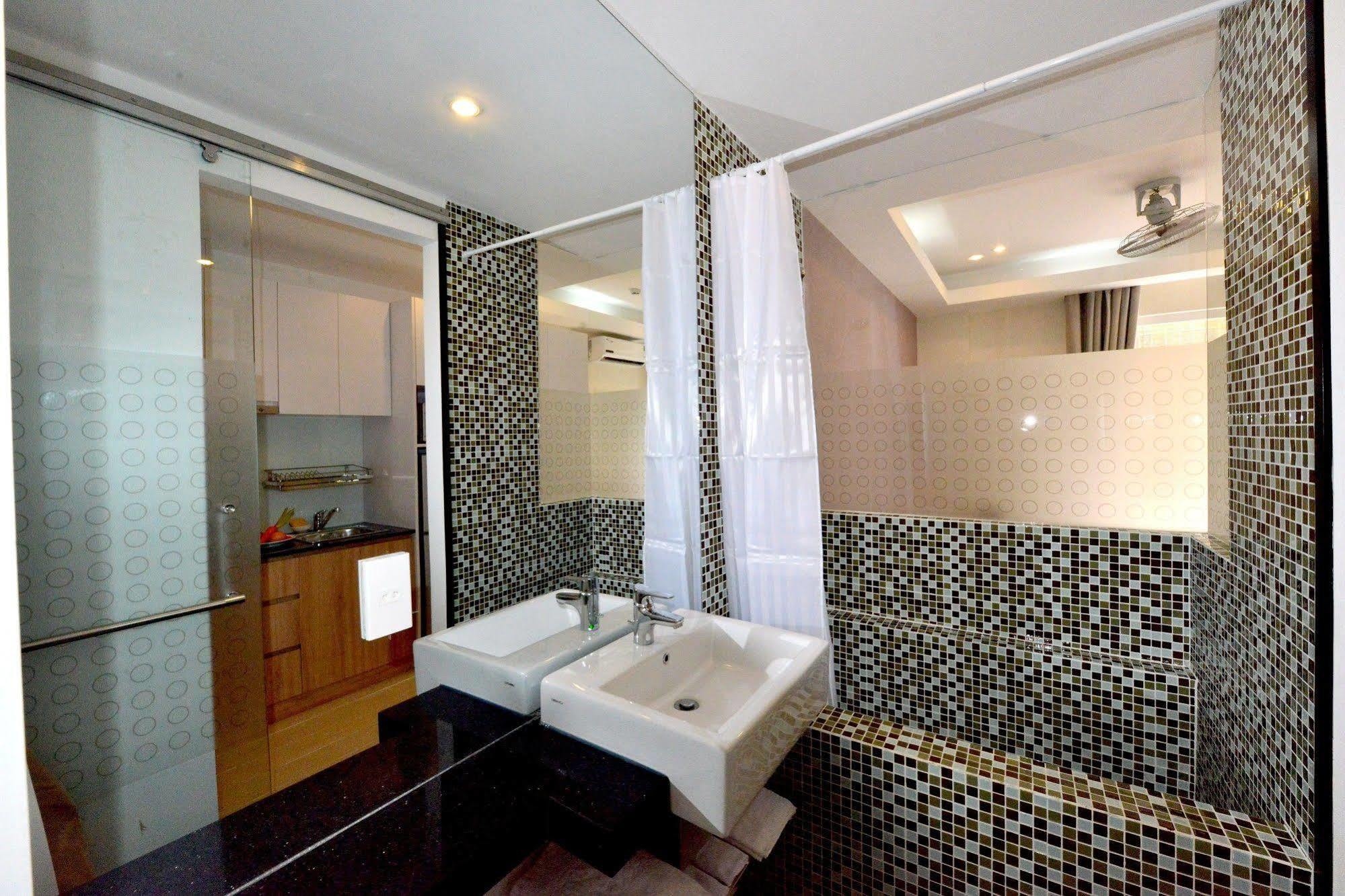 Phu My Hung - Saigon South Serviced Apartments - Near Vivo City Mall Ho Chi Minh-Byen Eksteriør billede